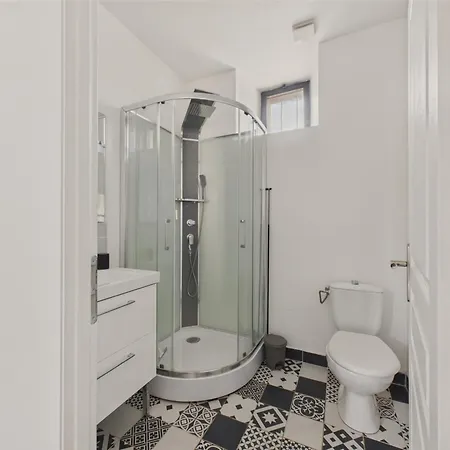 펜션 Maison Pour 5 Avec Cour Exterieure Dans Le Centre 생-레옹-쉬르-베제르