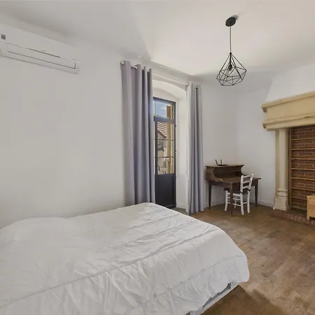 펜션 Maison Pour 5 Avec Cour Exterieure Dans Le Centre *