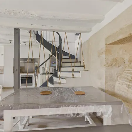 펜션 Maison Pour 5 Avec Cour Exterieure Dans Le Centre 생-레옹-쉬르-베제르