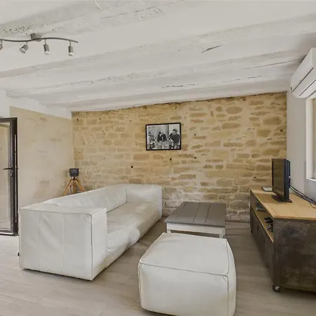 펜션 Maison Pour 5 Avec Cour Exterieure Dans Le Centre *