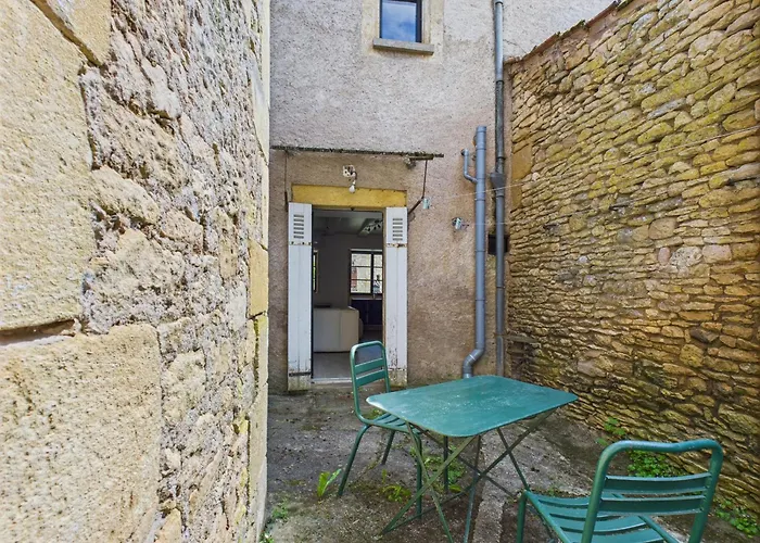 別荘 Maison Pour 5 Avec Cour Exterieure Dans Le Centre サン・レオン・シュル・ヴェゼール