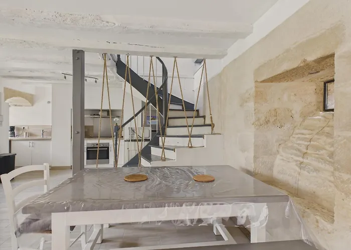 別荘 Maison Pour 5 Avec Cour Exterieure Dans Le Centre サン・レオン・シュル・ヴェゼール